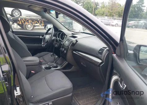 2012 Kia Sorento Lx from USA, damaged, VIN 5XYKT4A6XCG212848